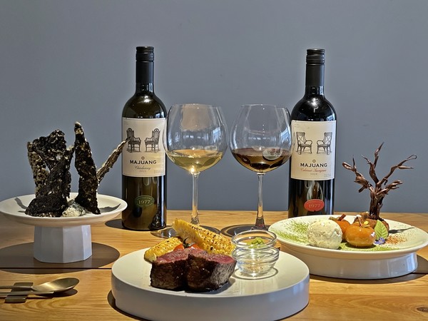 마주앙 코스요리 이미지 [사진= 롯데칠성음료 제공]