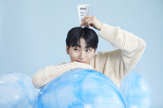 LG생활건강, 독일 피부 과학 브랜드 피지오겔의 모델로 프로듀서 및 아티스트 지코 발탁 [사진=LG생활건강 제공]