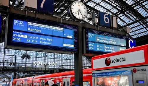 독일 내 전철, 기차, 버스 등 대중교통 내 마스크 착용 의무가 해제됐다 [사진=연합뉴스 제공]