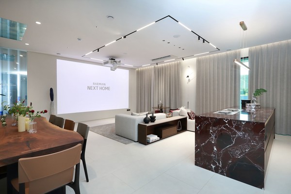 넥스트 라멘으로 확장한 통합형 거실 구조 [사진=삼성물산 제공]