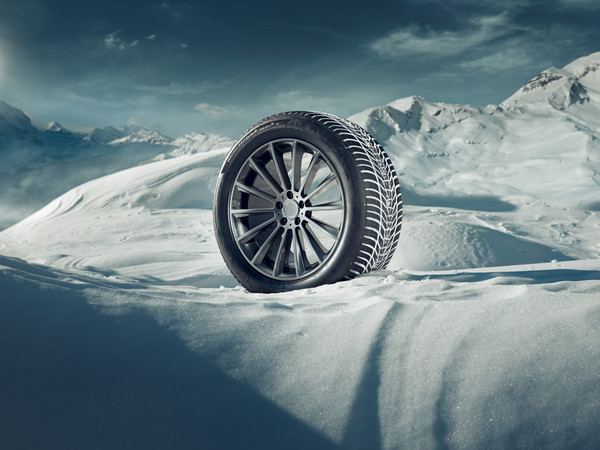 '윈터 아이셉트 에보3 X' [사진=한국타이어 제공]