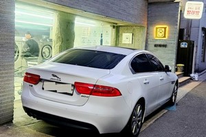 [사진] 나는 '재규어 타고' 對 너는 '걸어서' 세탁한다 - 뉴스 썸네일 이미지